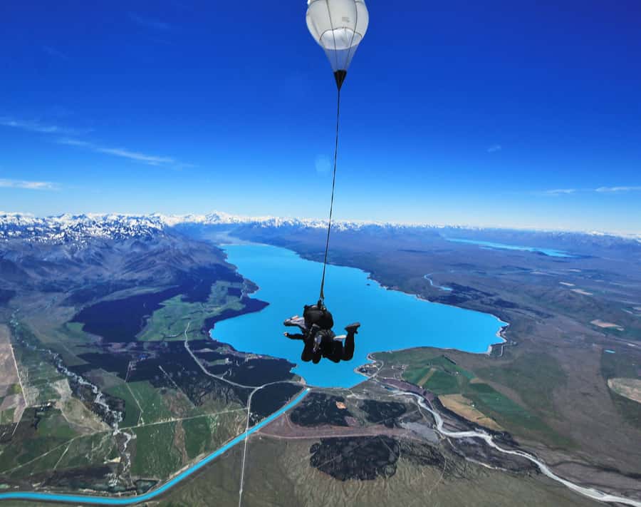 Mount Cook: Tandem Skydive Experience - Canopy Time: The 5-Minute Parachute Glide Over The National Park