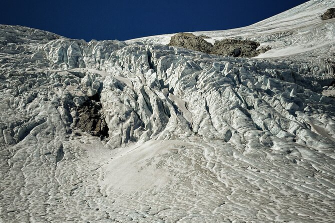 Mt Cook Supreme: 4 Glaciers with 2 Snow Landings - 60mins - Stop 2: Shackleton Glacier landing, short time on real ice