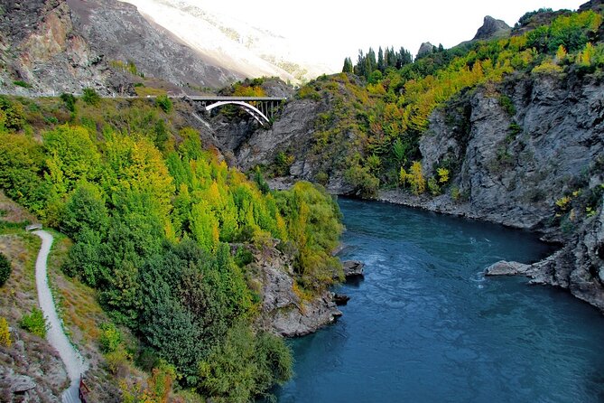 Mt Cook to Queenstown Small Group Tour (One-Way) - Ending in Queenstown: A Guided Drop in the Center