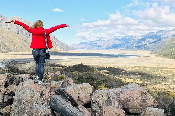 Mt Cook Tour & Ultimate Alpine Experience Combo from Queenstown - Ski plane, helicopter, and the Tasman Glacier landing: the main event
