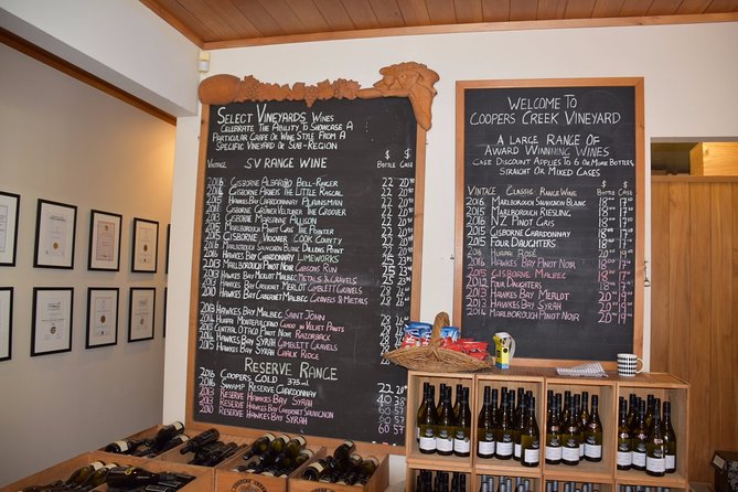 Muriwai Scenic Wine Tour from Auckland - Why this half-day pairs Auckland’s wild coast with real wine country