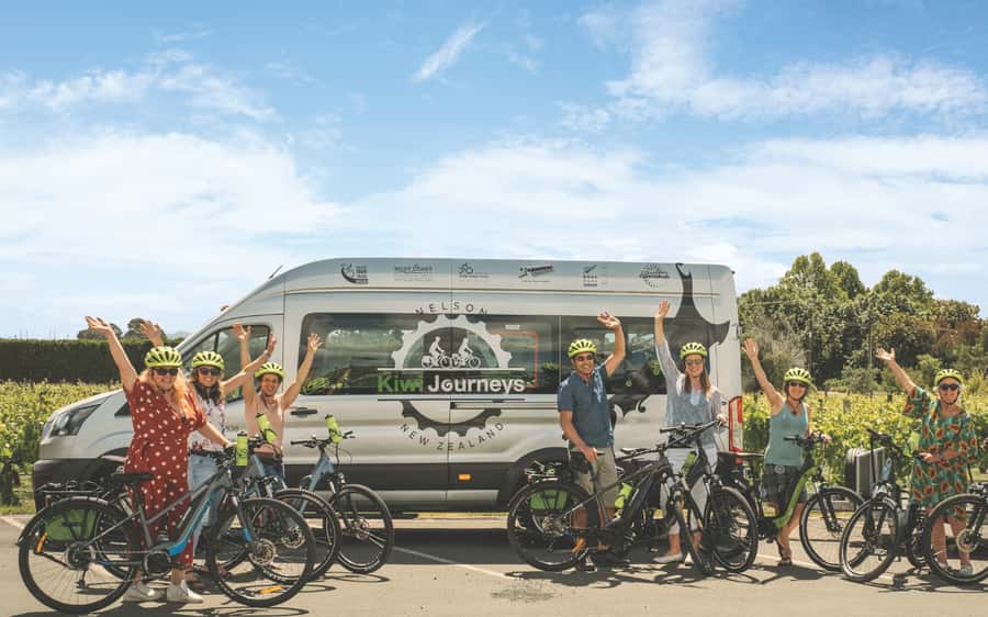 Nelson: Abel Tasman Kayaking & Great Taste Trail Bike Tour - Price and value, why $191 can feel fair