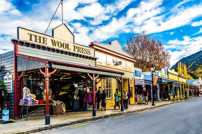 NEW: Ale Trail: Wharehuanui Adventure with Queenstown Shuttles - Starting in Queenstown, then cruising into Arrowtown