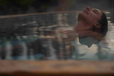 Ōpuke Thermal Pools: Adults-Only Entry with Swim Up Bar