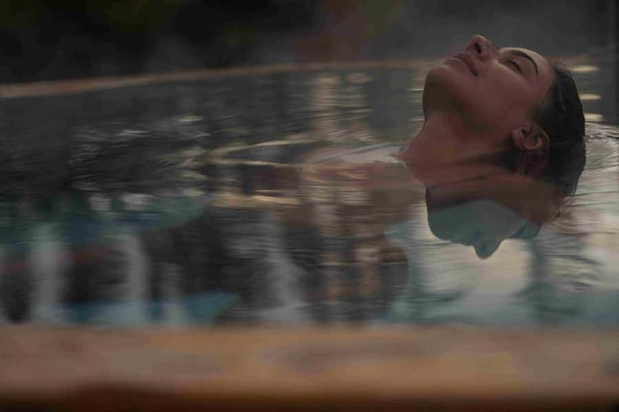 Ōpuke Thermal Pools: Adults-Only Entry with Swim Up Bar - Solar-powered heat and that Southern Alps backdrop