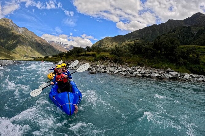 Packraft Wanaka - Picnic lunch and snacks: the simple part that keeps the day fun