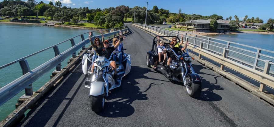 Paihia: Bay of Islands Trike Tour Experience - Photo Stops and the Behind-the-Handlebars Moment
