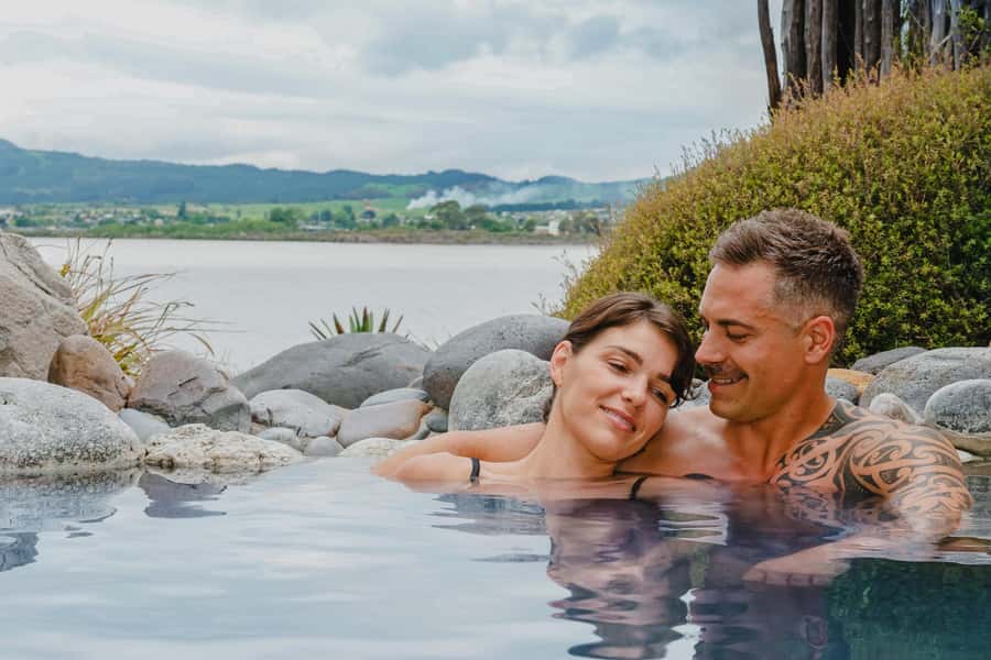 Polynesian Spa Rotorua: Lake View Private Pools Experience - The Geothermal Magic: Rachel Spring Warmth for Tired Muscles