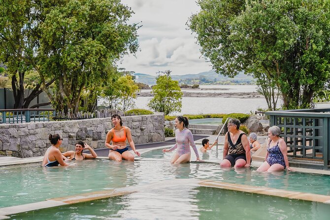 Polynesian Spa Rotorua: Pavilion (12+ yrs) Hot Pool Bathing - Acidic vs alkaline mineral pools, and why you can actually feel the difference