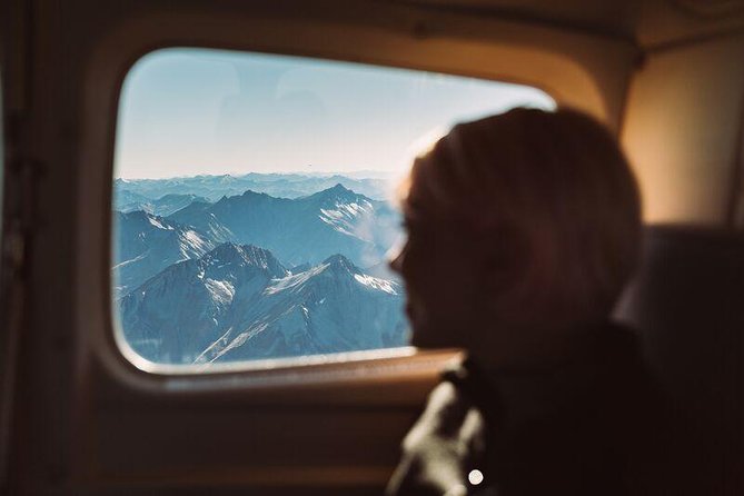 Premium Milford Sound Tour Including Cruise, Flight & Lunch - Milford Sound cruise with Cruise Milford: up close water, Mitre Peak views, and wildlife