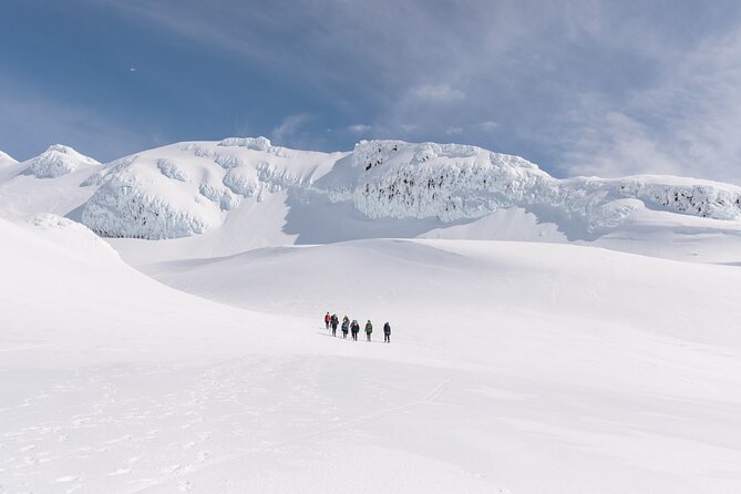 Premium Mt Ruapehu Summit Plateau Guided Group Hike - Lunch, water, and what to plan so you do not run out