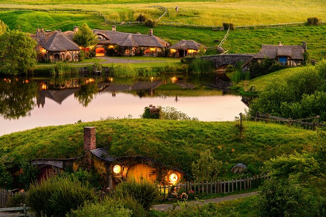 Private 3 Days Tour From Auckland: Hobbiton, Hamilton, Rotorua & Waitomo Caves - Pick-up across Auckland, Hamilton, Rotorua, or Tauranga