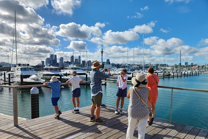 Private Auckland best Spots + Piha beach and rainforest day Tour - Winter Garden Auckland Domain: a calm glasshouse break