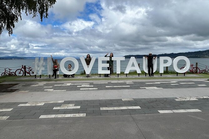 Private Driver Hire – Full-Day Touring-Auckland/Rotorua/Hamilton - Booking timing and a practical tip