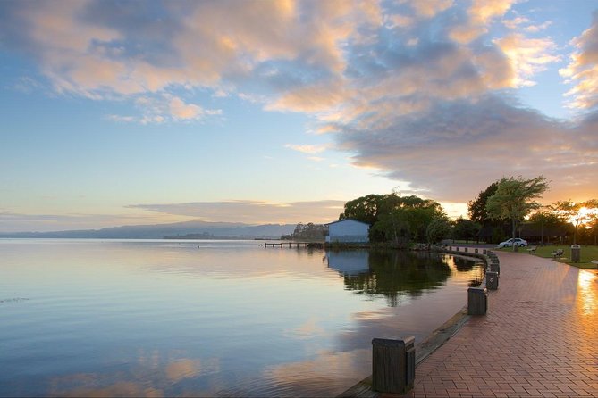 Private Full-Day Rotorua Tour from Auckland - Pikirangi Māori Village and Te Whakarewarewa, where nature and tradition overlap