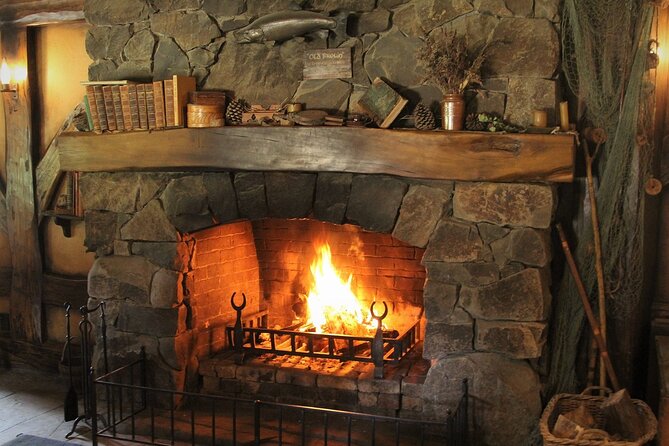 Private Hobbiton & Blue Springs Day Trip from Auckland - Best fit for couples, families, and friends, and who should think twice