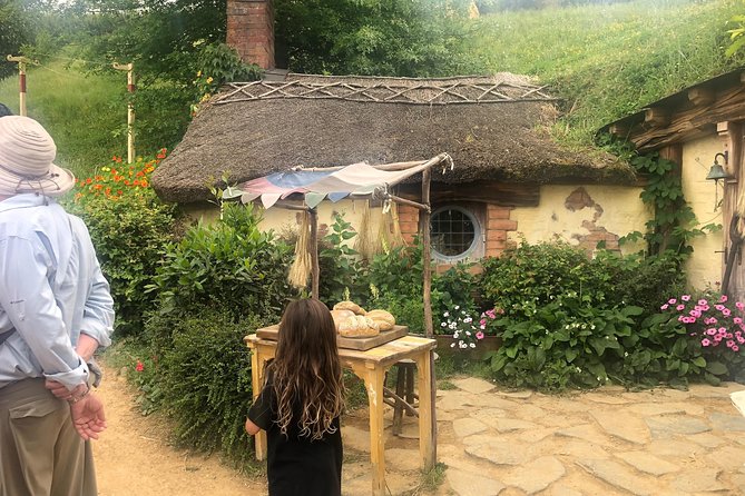 Private Luxury Tour to Hobbiton Movie Set & Waitimo Glowworm Cave - Who this tour fits best, and who might want something else