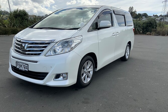 Private Mini Van Transfer From Auckland Airport to Auckland City - What kind of driver service you’ll likely get (including Sanjeev’s style)