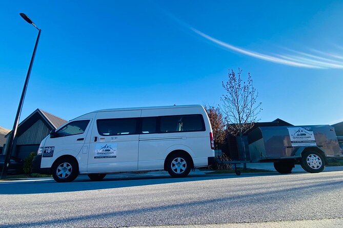 Private Queenstown Airport to Hotel Transfers - Real-time flight monitoring means less waiting and less guessing