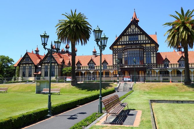 Private Tour From Auckland to Rotorua & Waitomo Glowworm Caves, Small group - Timing, Timing, Timing: How to Make This Day Feel Relaxed