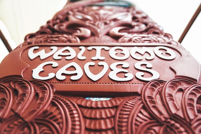 Private Tour: Hobbiton & Waitomo Glowworm Cave Experience - Lunch before the caves: BBQ style at the Hobbiton marquee (timing matters)