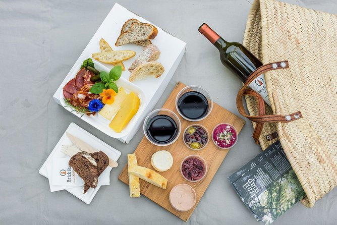 Private Tour - Horse Riding, Wine Tasting and Art Trail - Lunch, snacks, water, and WiFi: small comforts that add up