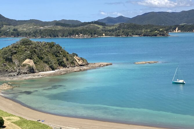 Private Yacht Charter and Island Excursions in the Bay of Islands - A private Bay of Islands yacht day you can shape yourself