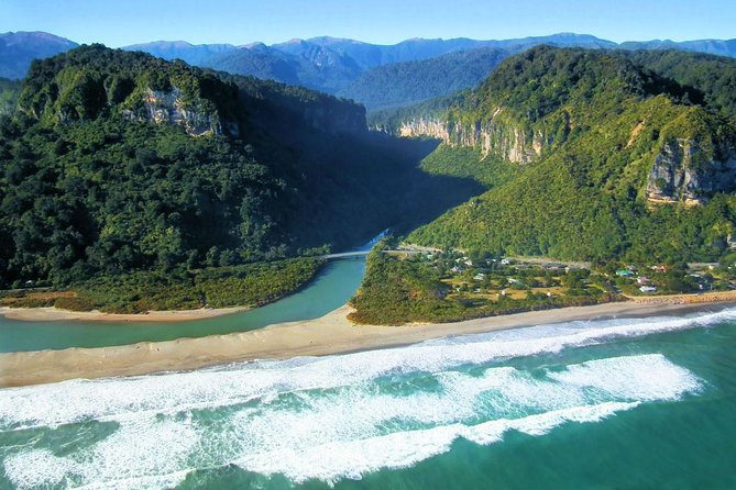 Punakaiki Blow Holes & Pancake Rocks Scenic Tour - Practical tips for a smooth Punakaiki coast day