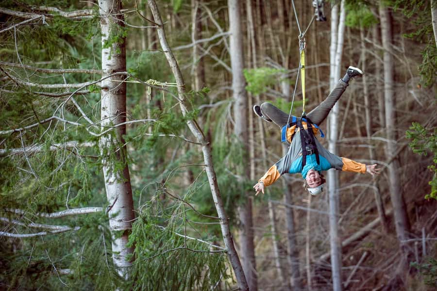 Queenstown: 2-Hour Zipline Tour with 4-Lines - Lake Wakatipu and the Remarkables: Views That Actually Change During the Ride
