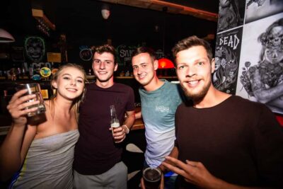 Bar Crawl with 5 Free Shots and Pizza