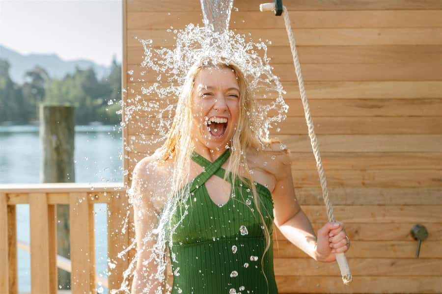 Queenstown: Floating Sauna Experience on Lake Whakatipu - Key Things I’d Tell a Friend Before You Go