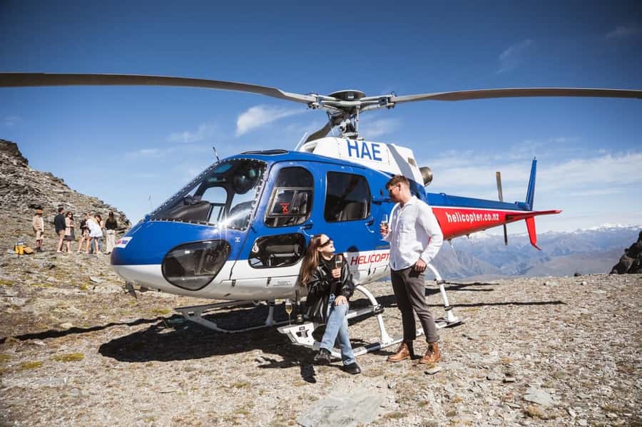 Queenstown: Helicopter & Wine Tasting Tour - Mountaintop Bubbles: That Sparkling Wine Moment