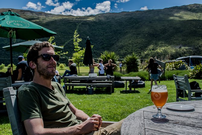 Queenstown Hop-on Hop-off Evening Beer Tour - My Booking Advice: Should You Choose This One?