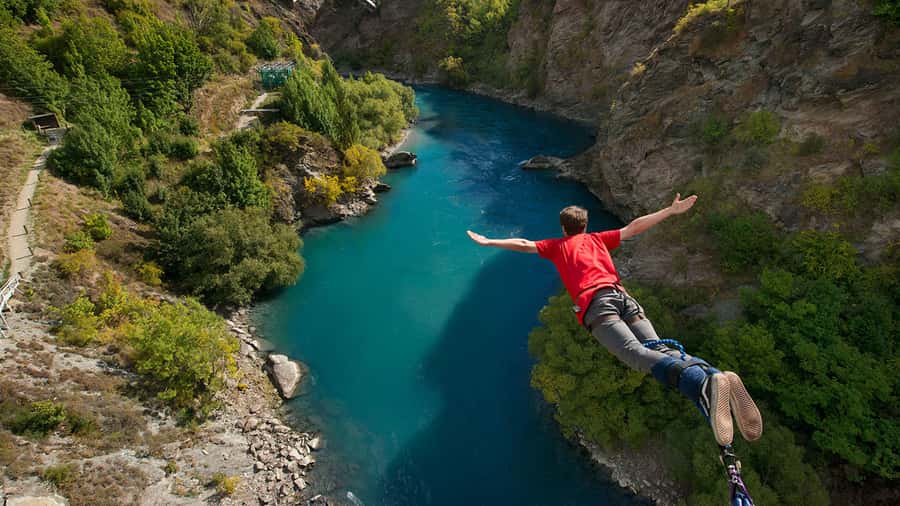 Queenstown: Kawarau Bridge Bungy - World's First Bungy! - Key points before you go