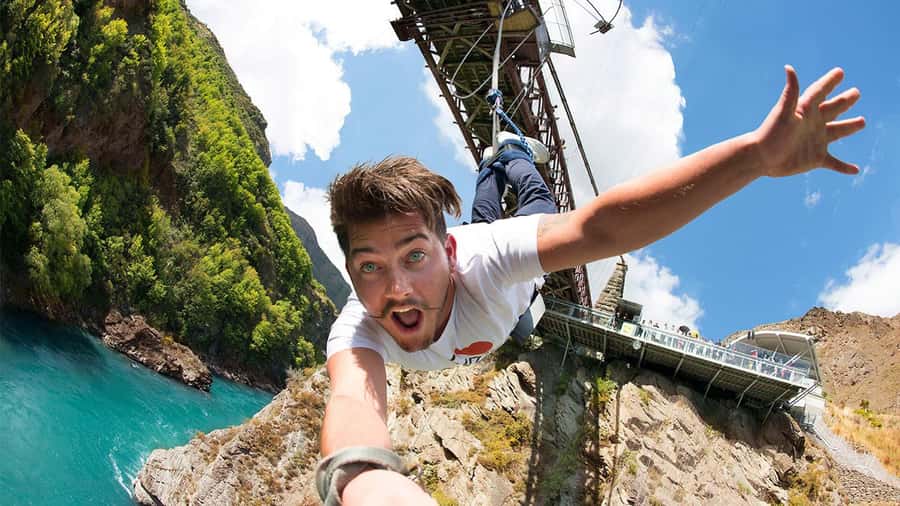 Queenstown: Kawarau Bridge Bungy - World's First Bungy! - Why the Kawarau Bridge bungy is such a big deal