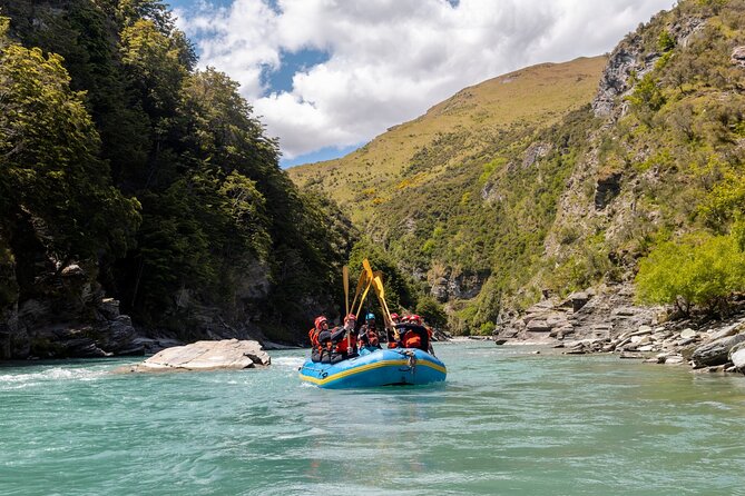 Queenstown Kawarau River Whitewater Rafting - Gear, warmth, and the swimsuit-and-towel rule