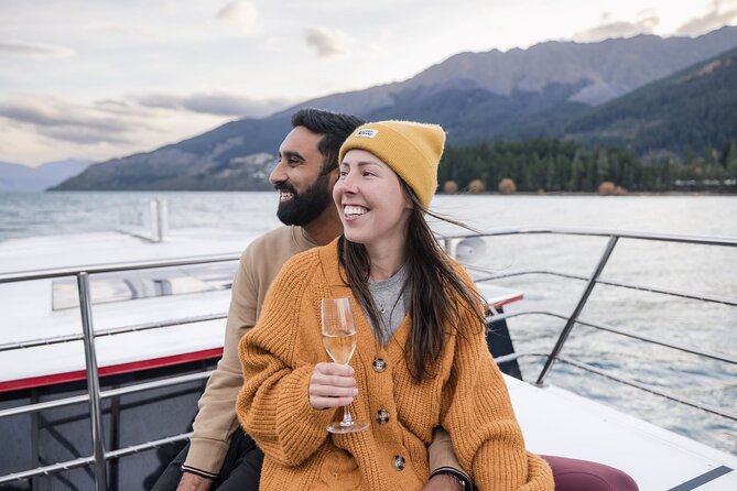 Queenstown: Lake Wakatipu Scenic Cruise (90 Minutes) - Willow Islands, birds, and the Kawarau Falls Dam stop for context