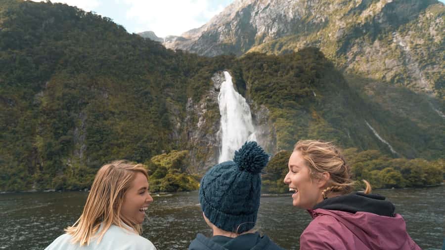 Queenstown: Milford Sound Day Trip - Cruise & Picnic Lunch - Weather Is Part of the Deal in Alpine Milford Country