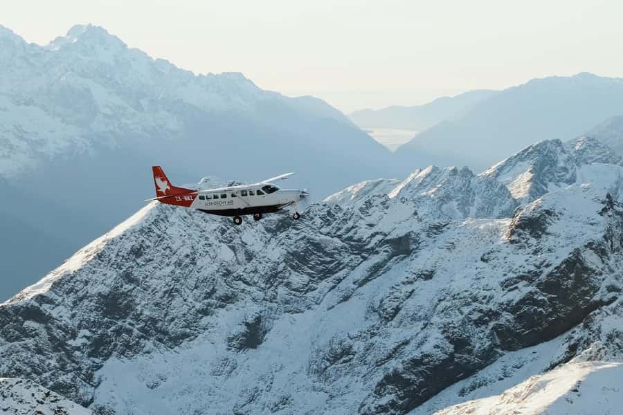 Queenstown: Milford Sound Flight and Cruise - Glacier views that are actually named, Olivine and Tutoko