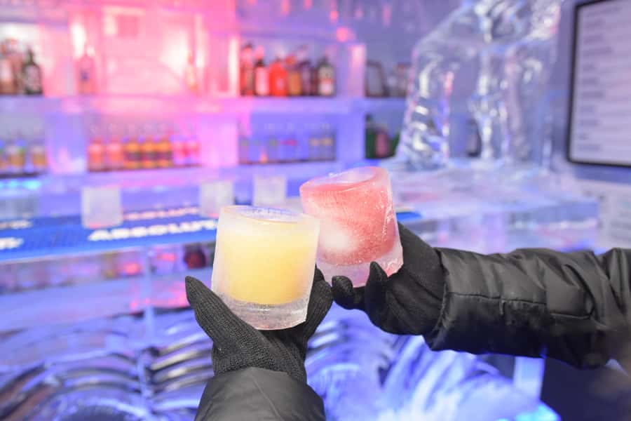Queenstown: Minus 5 Ice Bar Experience with Drink Options - Steamer Wharf to Antarctic mode at Minus 5