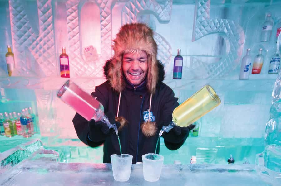 Queenstown: Minus 5 Ice Bar Experience with Drink Options - Inside the ice bar: 18 tonnes of ice and photo opportunities