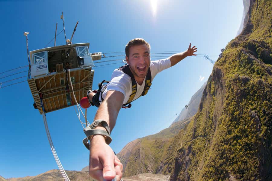 Queenstown: Nevis Bungy & Swing Combo - The Nevis Swing, 70m down and 300m across
