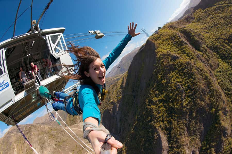 Queenstown: Nevis Bungy & Swing Combo - Choosing solo or tandem, and matching the thrill to your comfort