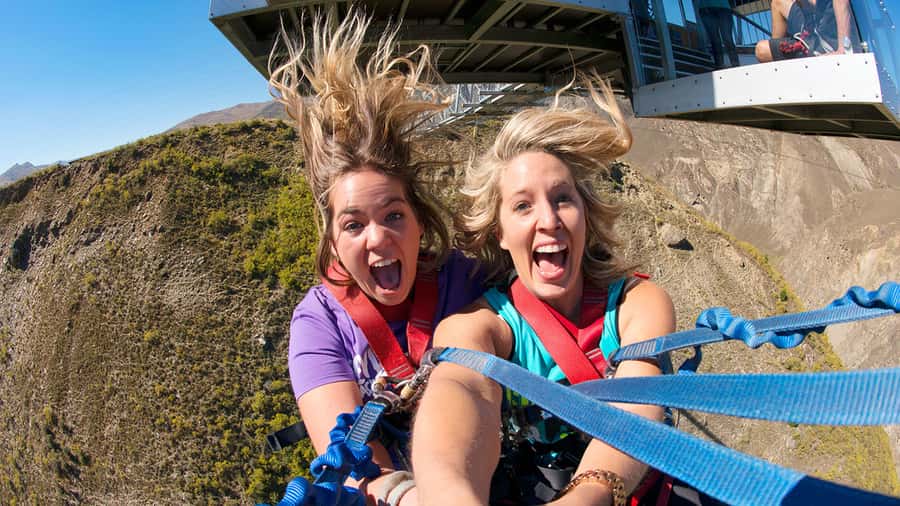 Queenstown: Nevis Canyon Swing - 70m Free-Fall! - Entering the Queenstown Bungy Centre, then heading for Nevis