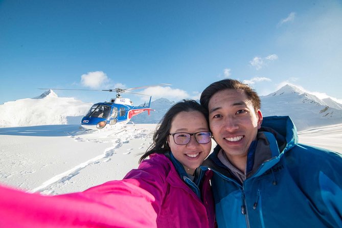 Queenstown: Pilot's Choice Helicopter Flight with alpine landing - Your 25-Minute Schedule, Including a Real Alpine Landing