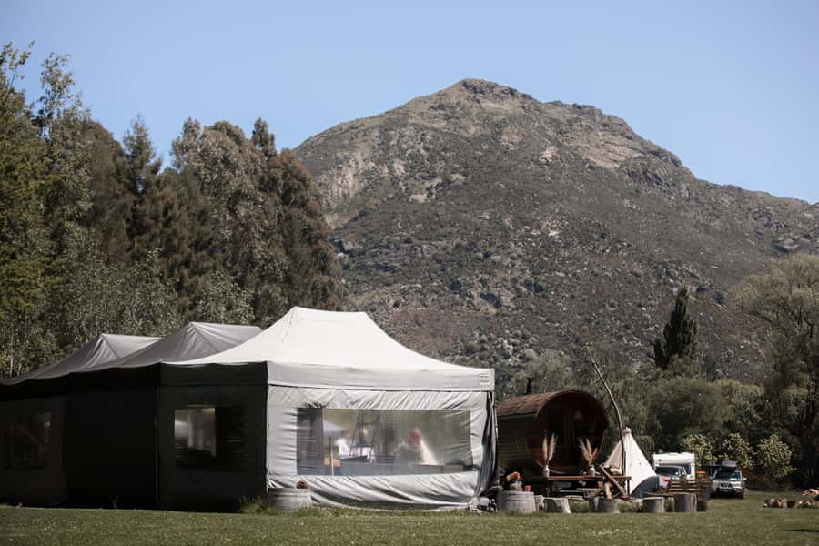 Queenstown: Riverside Sauna and Cold Plunge Experience - Where the session happens: Wellspace and the river setting