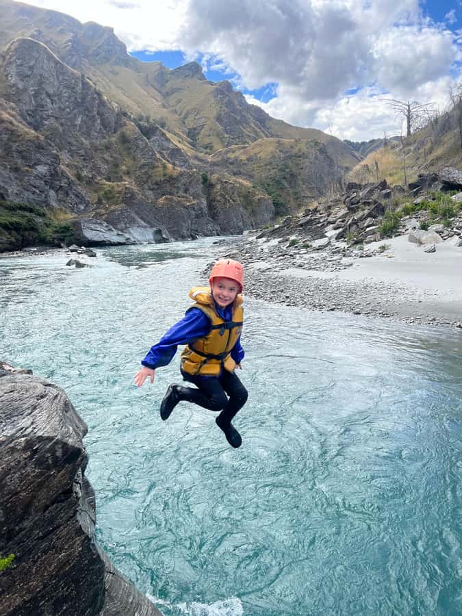 Queenstown: Shotover River Rafting & Skippers Canyon Tour - Safety Briefing First, Then the Ford of Bruinen Float Start