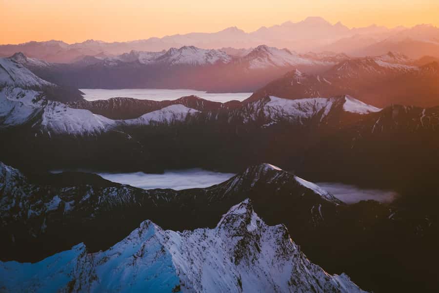 Queenstown: Sunrise Glacier Scenic Flight - Mt. Aspiring National Park from above: Barrier Range and Arawhata River head