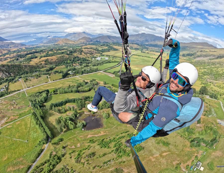 Queenstown: Tandem Paragliding Experience - Meeting Up In Queenstown, Then Up To Coronet Peak