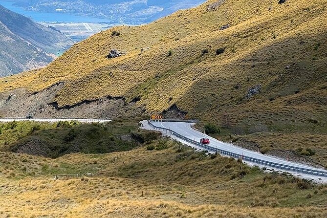Queenstown to Christchurch One Way Tour Via Lake Tekapo & Mt Cook - Aoraki/Mt Cook National Park Visitor Centre: your lunch break with real views